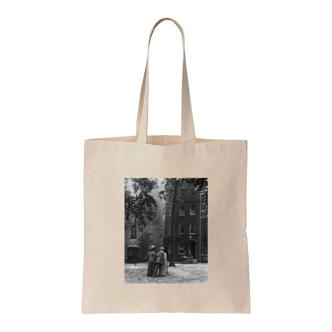 Black and White group chatting - Canvas Tote Bag
